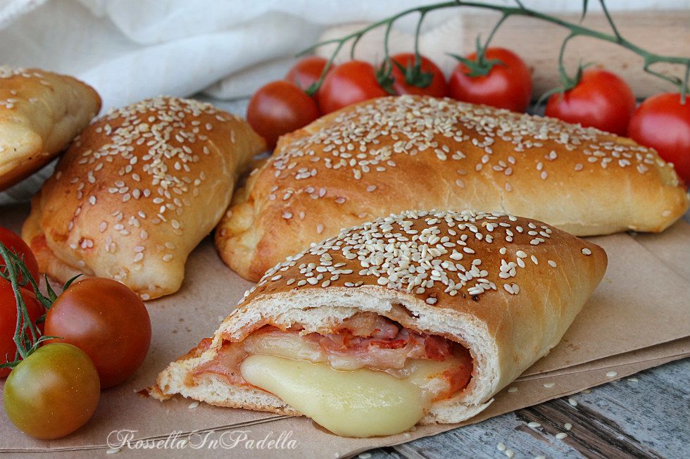 Calzoni siciliani farciti